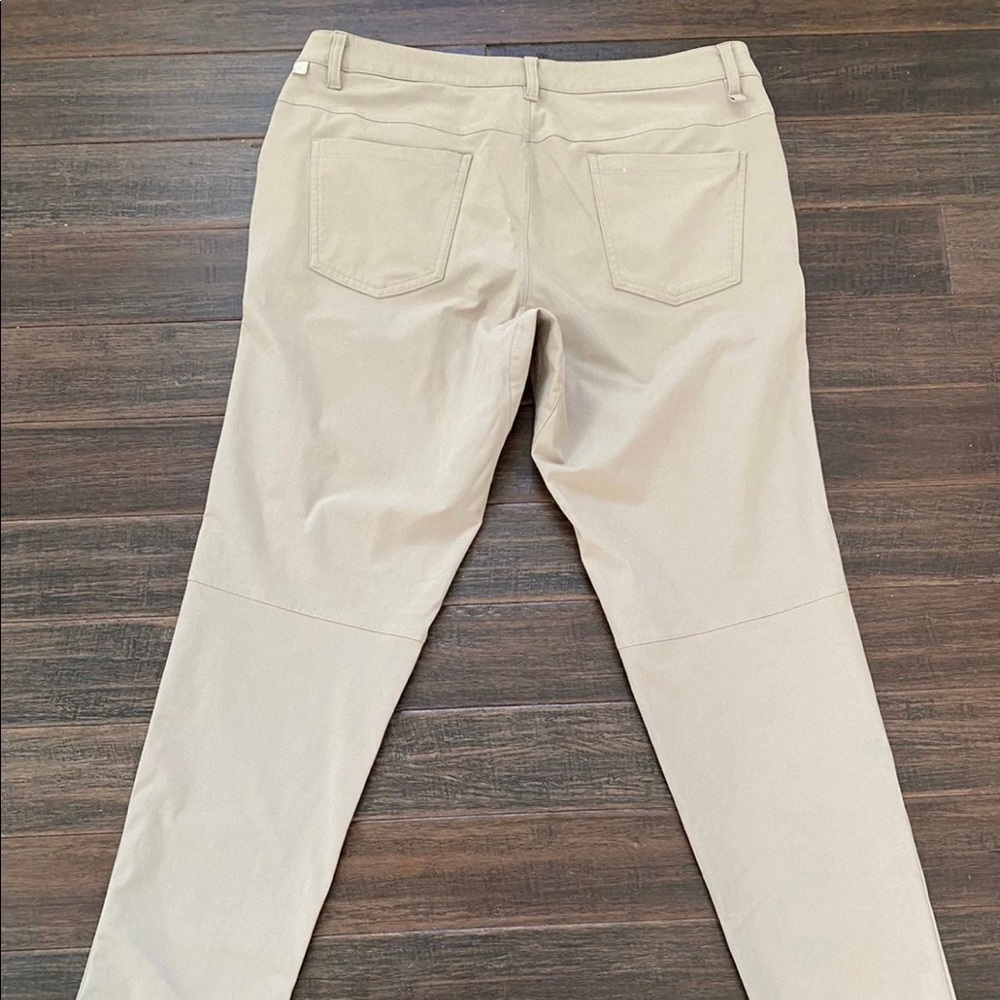 Lululemon ABC Pants Warpstreme Khaki 34 Excellent